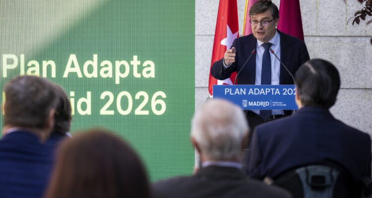 González durante la presentación del Plan Adapta Madrid 2026