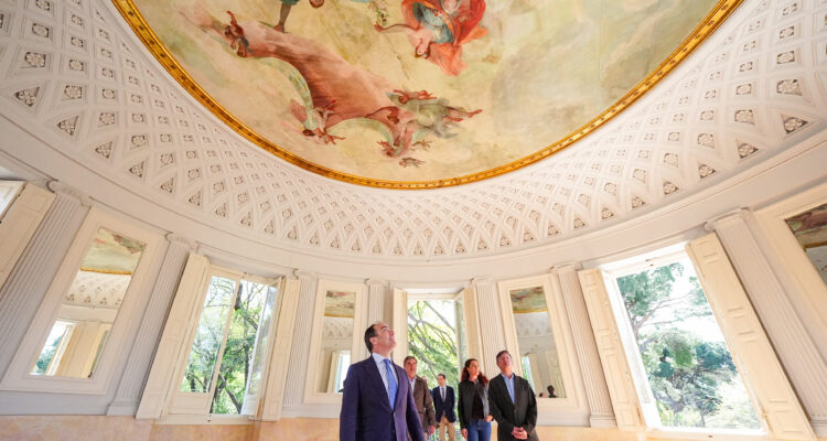 Interior edificio casino de baile