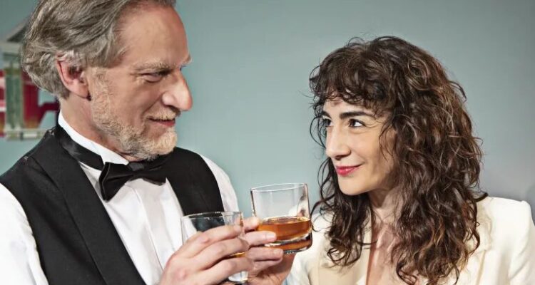 Nancho Novo y Marta Poveda recrean el discurso de Fernán Gómez en su ingreso en la RAE