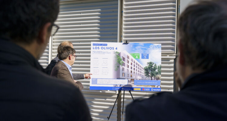 Momento de la presentación en Colonia de Los Olivos