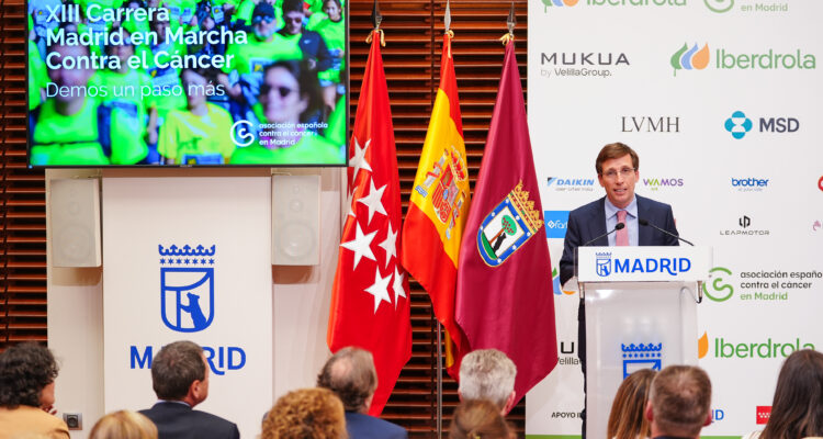 Almeida presenta la XIII carrera ‘Madrid en marcha contra el cáncer’