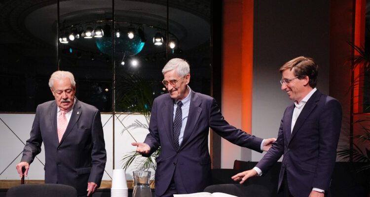 José Luis Martínez-Almeida en la XXX Lectura Continuada del Quijote