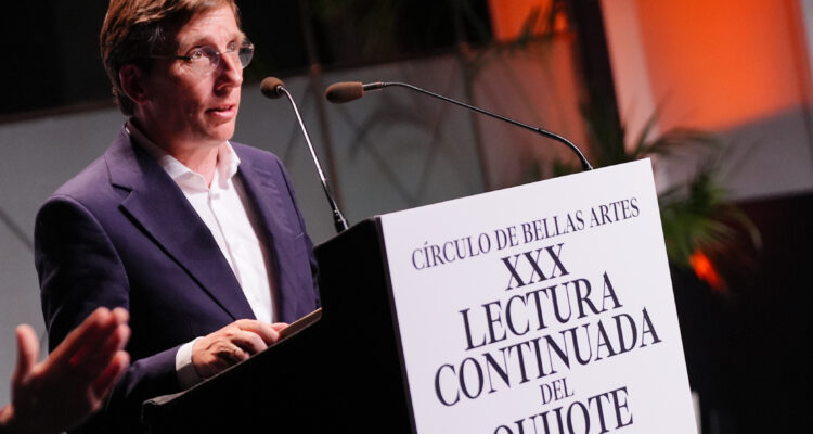 José Luis Martínez-Almeida en la XXX Lectura Continuada del Quijote