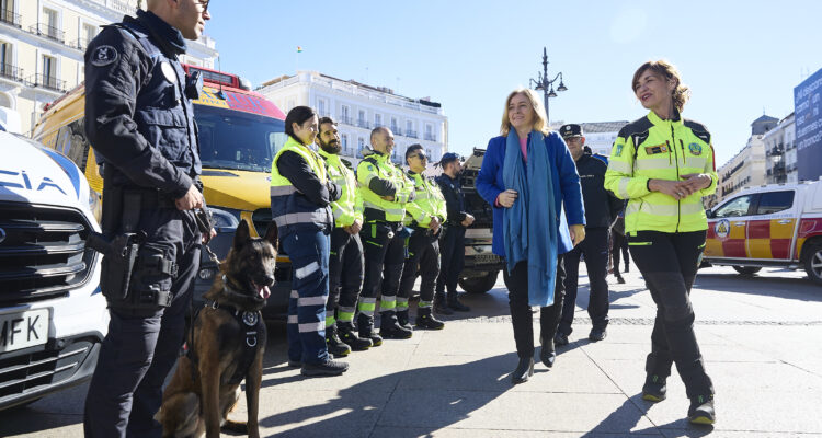 Sanz con dispositivos de Semana Santa madrileña