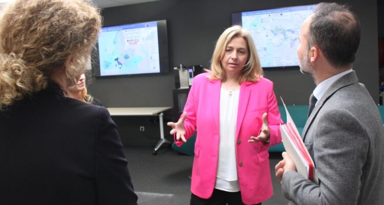 La vicealcaldesa de Madrid y delegada de Seguridad y Emergencias, Inma Sanz, visita en Bruselas el Centro de Coordinación de Respuesta a Emergencias