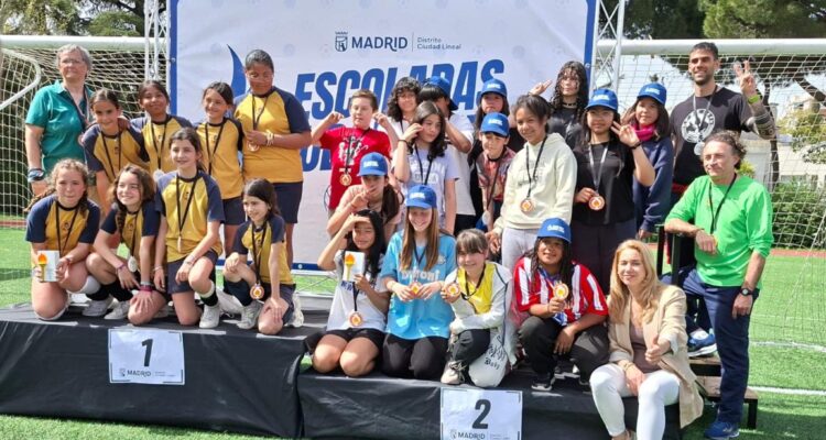Entrega de trofeos y medallas de las Escoladas de Ciudad Lineal 2026