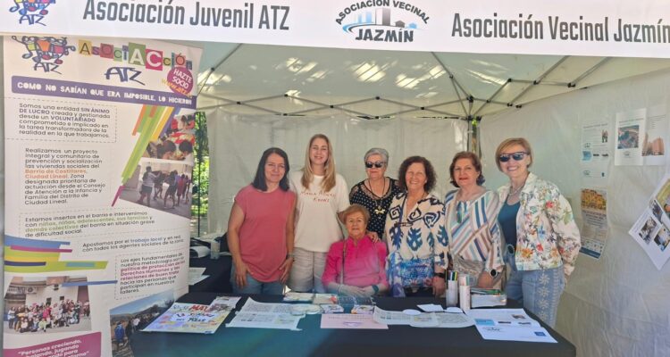 La concejala del Ciudad Lineal, Nadia Álvarez, en la Feria de Asociacionismo
