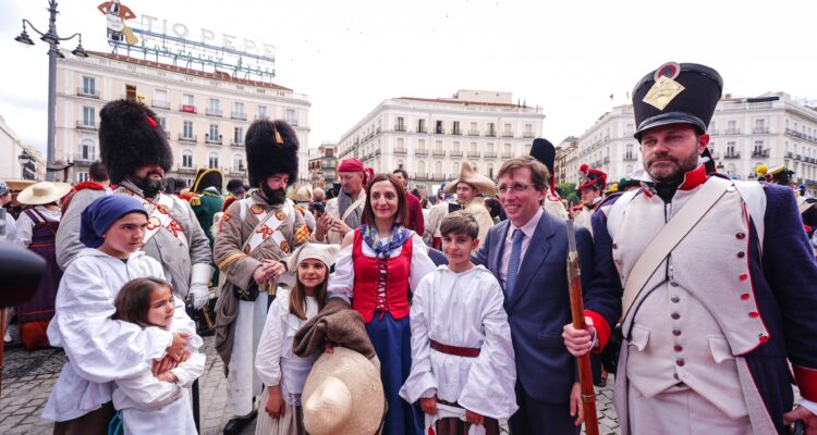 El alcalde de Madrid, José Luis Martínez Almeida, en la recreación del 2 de mayo