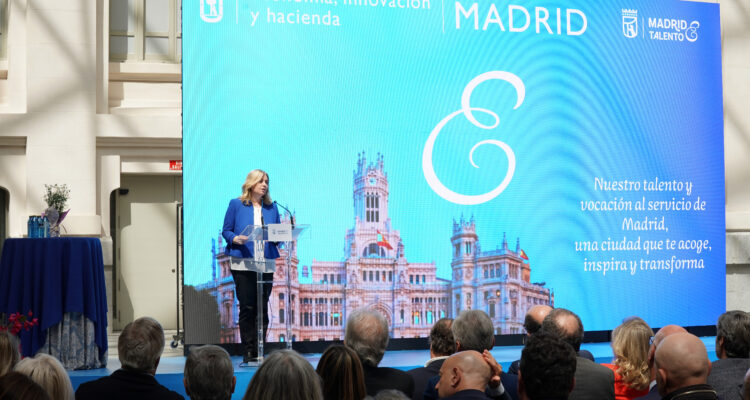 Sanz preside la entrega de la III edición de los premios Madrid Talento