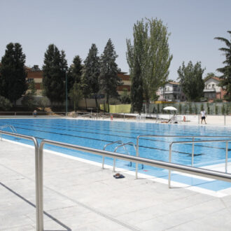 Piscina de verano del CDM Moscardó (Usera). (Imagen de archivo)