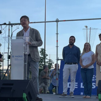 El concejal de Fuencarral-El Pardo, José Antonio Martínez Páramo, ha presentado el programa de fiestas y ha reconocido a las entidades colaboradoras