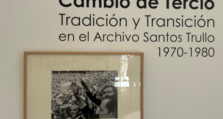 Imagen de la exposición 'Cambio de tercio. Tradición y Transición en el Archivo Santos Trullo 1970-1980'