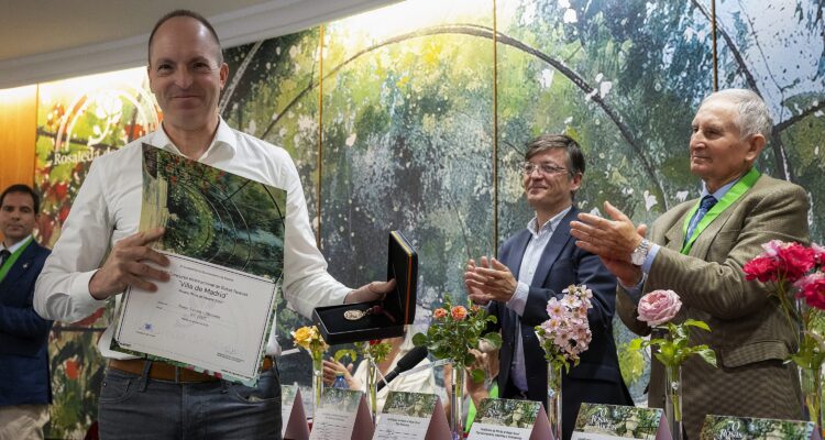 Ganador XXVI Premio Rosa de Madrid 2026