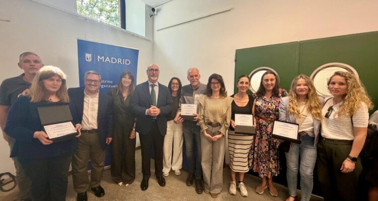 Miembros de los cuatro colegios participantes han recibido un reconocimiento por parte de la junta