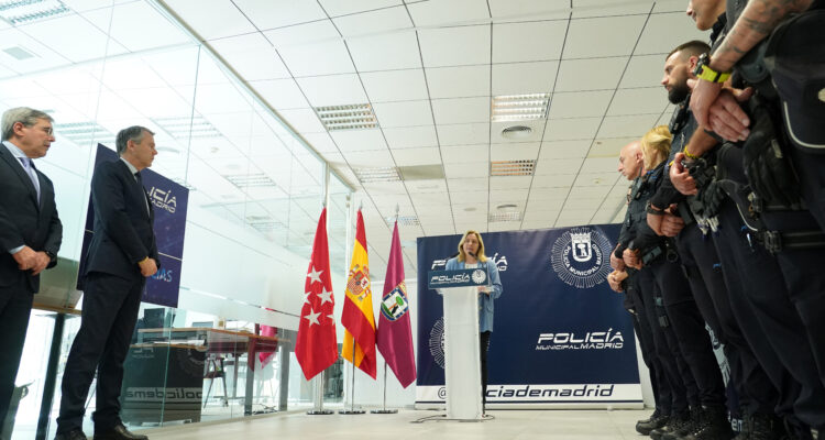 Momento de la intervención de Sanz