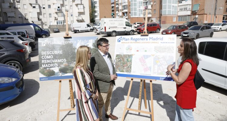 Momento de la presentación del plan en Ciudad Lineal