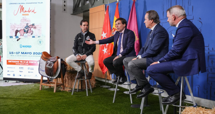 El alcalde de Madrid, José Luis Martínez-Almeida, presenta la 115ª edición del Concurso de Saltos Internacional de Madrid