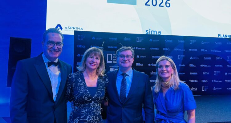 Álvaro González en la entrega de los premios ASPRIMA-SIMA