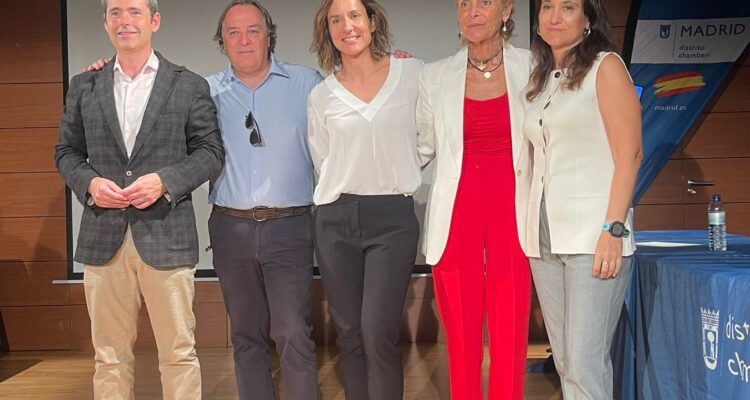 Jaime González Taboada durante la Competición Escolar de Oratoria