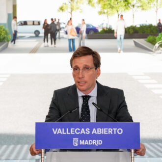 Almeida presenta el proyecto de transformación del entorno del Puente de Vallecas