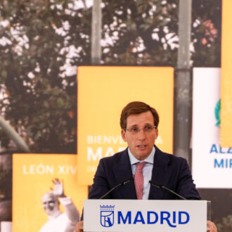 Almeida presenta la imagen de la ciudad de Madrid durante la visita del papa León XIV