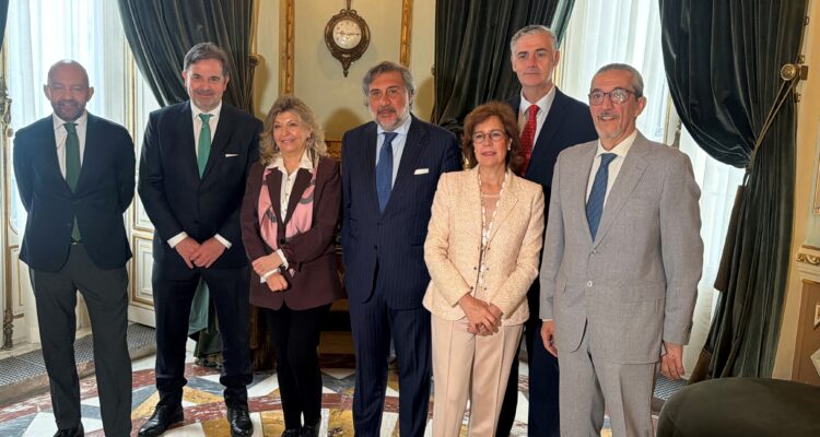 Engracia Hidalgo en la jornada ‘Claves para competir en un mundo en transformación’