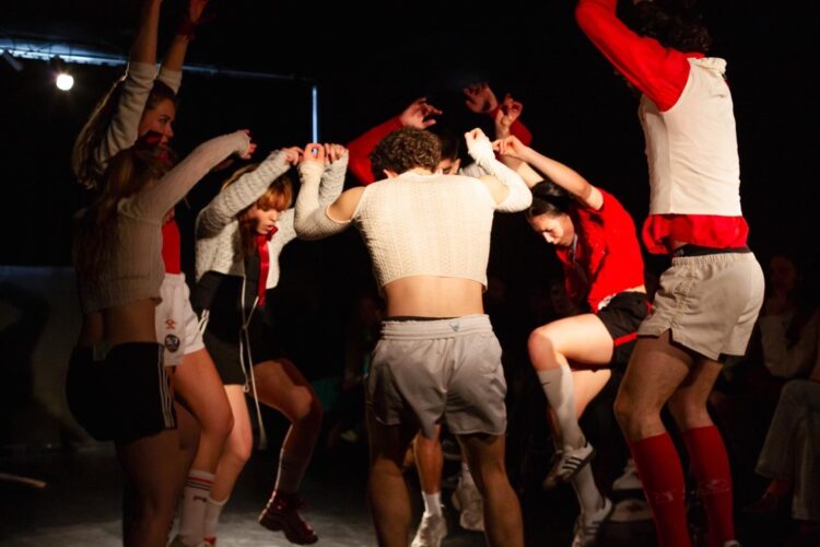 Imagen de la performance JACA, de La Cacharra