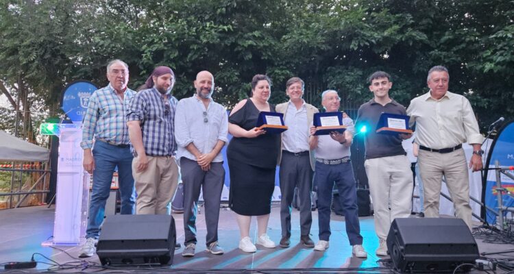 El concejal de Fuencarral-El Pardo, José Antonio Martínez Páramo, en la inauguración de las fiestas de Peñagrande