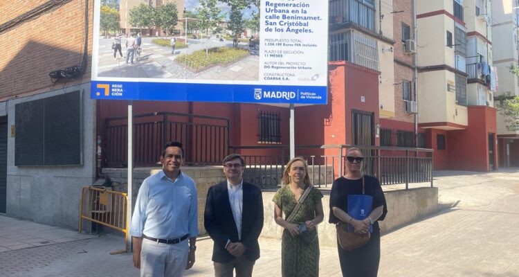 Chacón y González visitan mejoras Plan Regenera Madrid