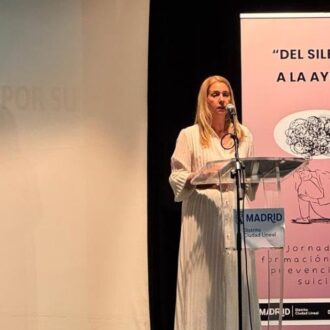 Nadia Álvarez en la jornada 'Del silencio a la ayuda'