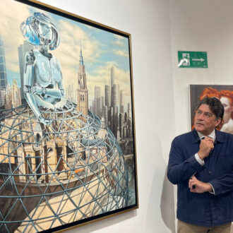 David Pérez, en la exposición ‘Una parada en Madrid’ en el Silo de Hortaleza