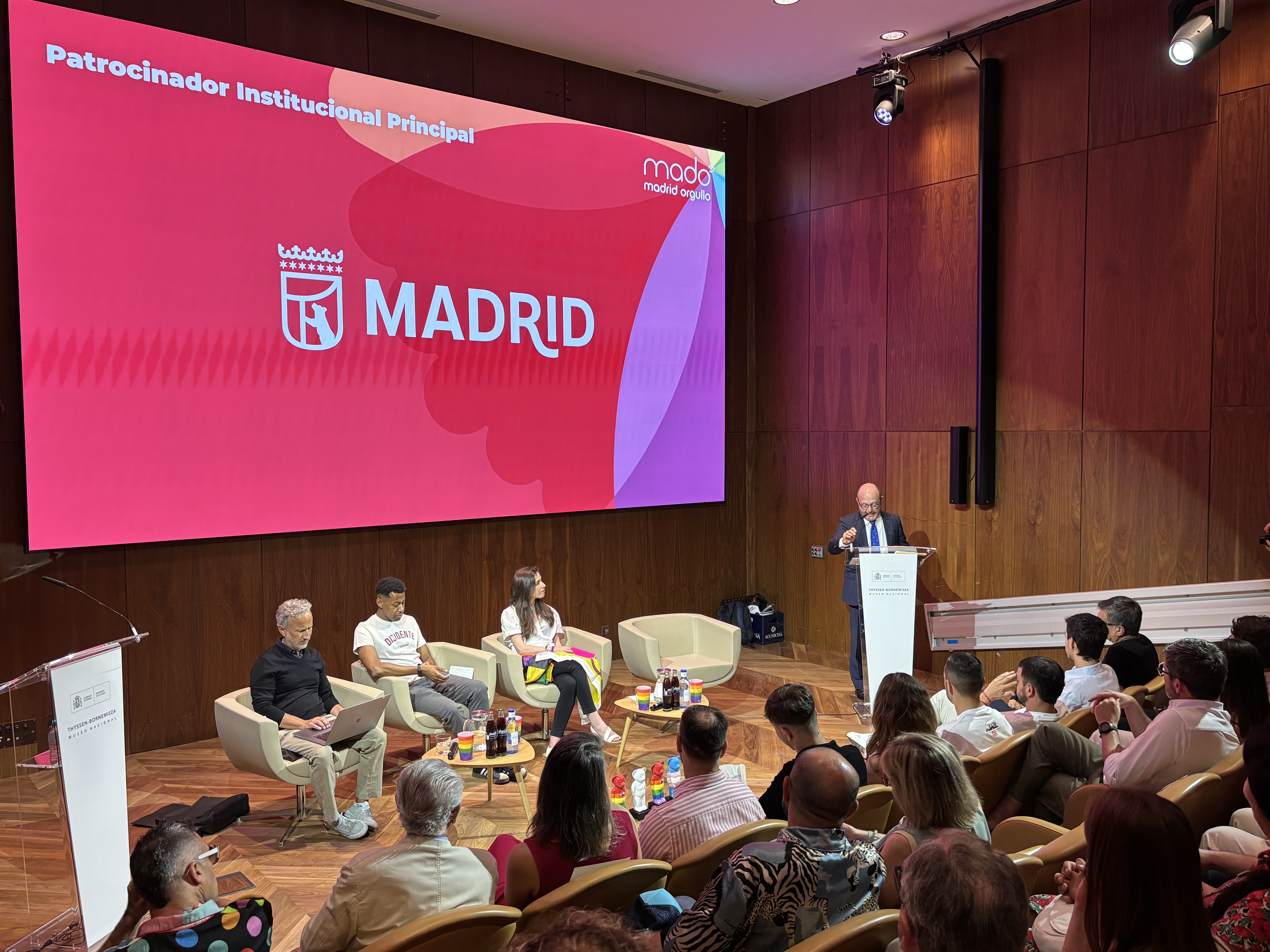 El delegado de Políticas Sociales, Familia e Igualdad, José Fernández,en la presentación de MADO Madrid Orgullo 2026, del que el Ayuntamiento de Madrid es el principal patrocinador institucional