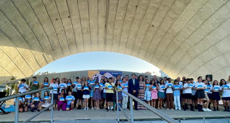 El concejal de Hortaleza, David Pérez, ha participado en el XIII Acto de Reconocimiento Escolar del distrito