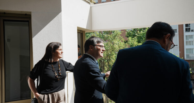 Momento de visita a la promoción Vallecas 62