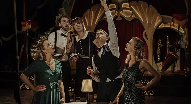 Imagen del espectáculo 'Swing', de Circus Ronaldo. ©Frauke Verreyde