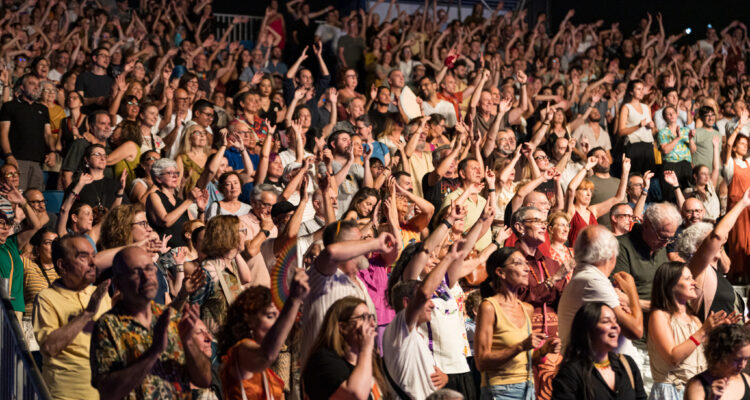 Público del concierto de Lila Downs en Veranos de la Villa