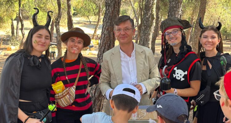 Martínez Páramo visita el 'Urban Camp' en Las Rozas