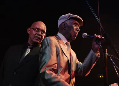 Actuación de Cuban Sound Project