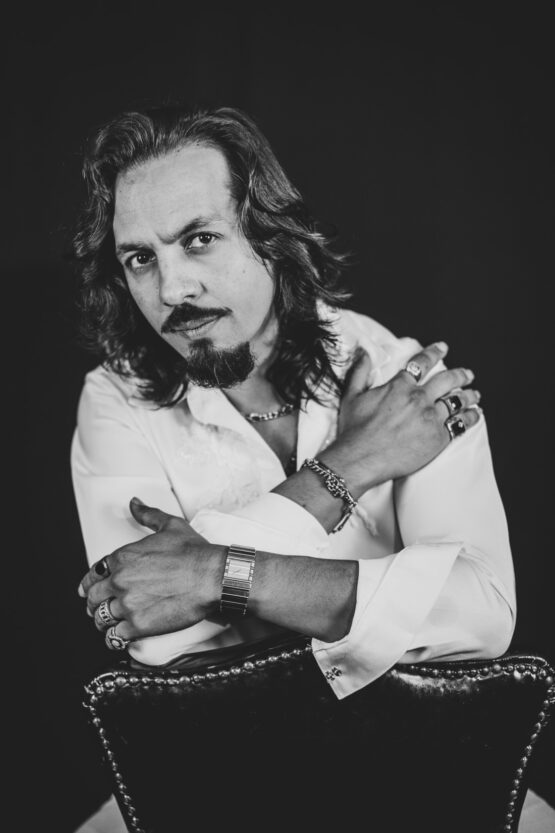 Fotografía en blanco y negro del bailaor Farruquito