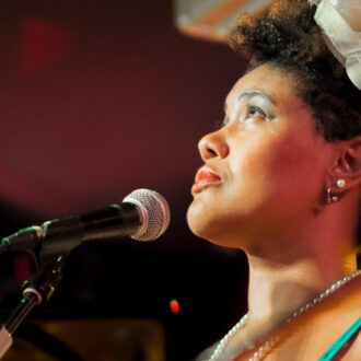 Imagen de la vocalista estadounidense T.J. Jazz, que homenajeará a Billie Holiday. ©Ernesto Cortijo