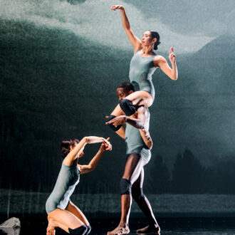 Imagen de 'Last and First Men', de la compañía Neon Dance
