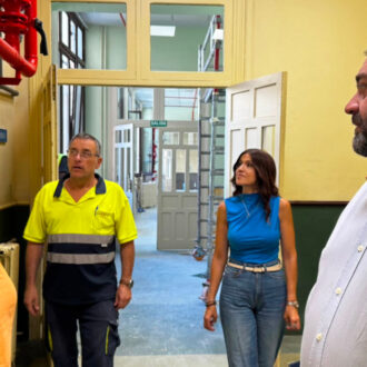Segura visita los trabajos que la junta municipal está realizando en la Residencia Internado y CEIP San Ildefonso