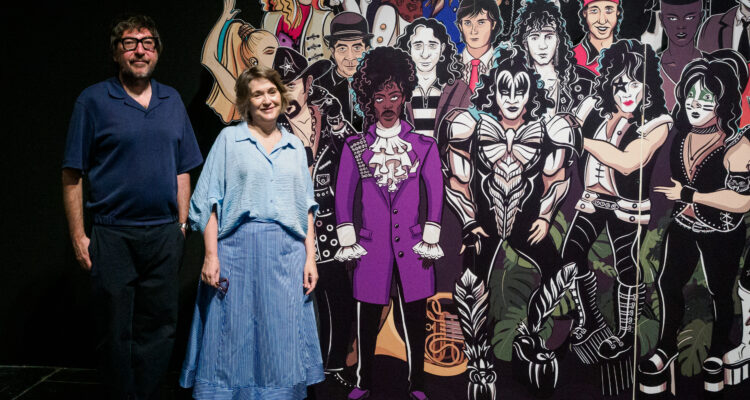 La delegada de Cultura, Turismo y Deporte, Marta Rivera de la Cruz, inaugura la exposici&oacute;n &lsquo;Yo fui a EGB&rsquo;