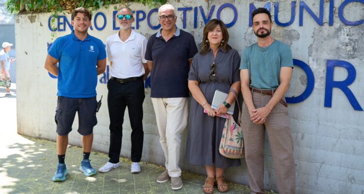 Izquierdo durante su visita al Centro Deportivo Municipal Blanca Fernández Ochoa
