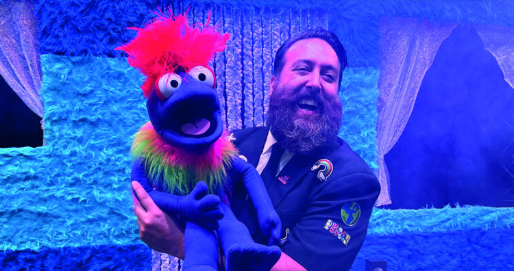 El artista escénico Francis Zafrilla en Got Pop!
