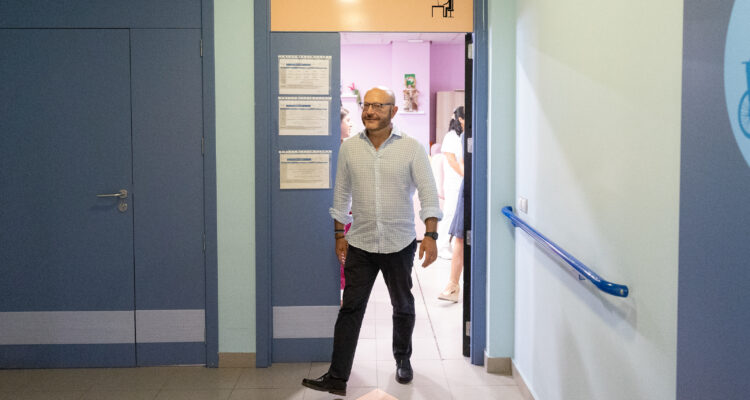 Fern&aacute;ndez en Centro de D&iacute;a Pamplona, donde se lleva a cabo el programa de respiro familiar