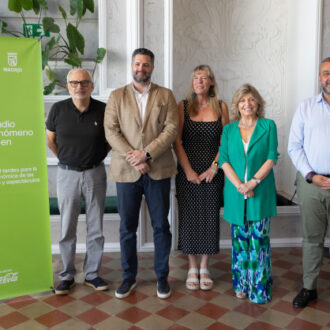 La delegada de Economía, Innovación y Hacienda, Engracia Hidalgo, participa en la presentación de un estudio sobre la implantación y el impacto económico, social y cultural del tardeo en Madrid