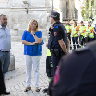 La vicealcaldesa de Madrid y delegada de Seguridad y Emergencias, Inma Sanz, detalla los dispositivos especiales de seguridad y emergencias que el Ayuntamiento está desplegando en las fiestas de Centro