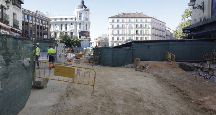 Obras de remodelación de la plaza de Jacinto Benavente y su entorno