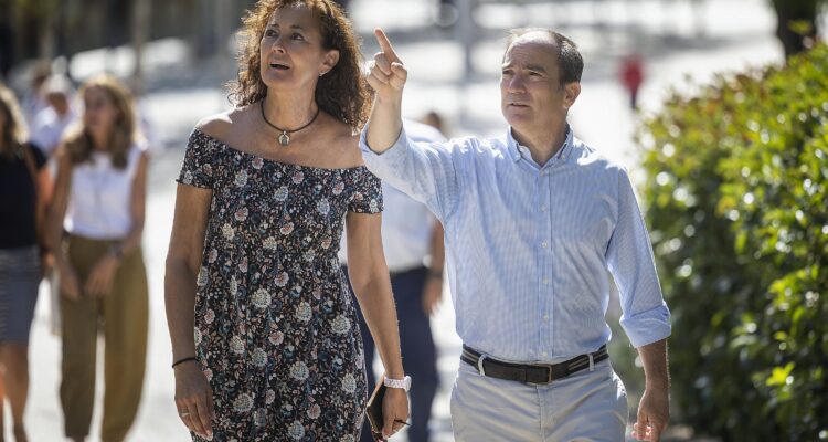 Navarro y Carabante durante la visita a Madrid Río para comprobar el proyecto